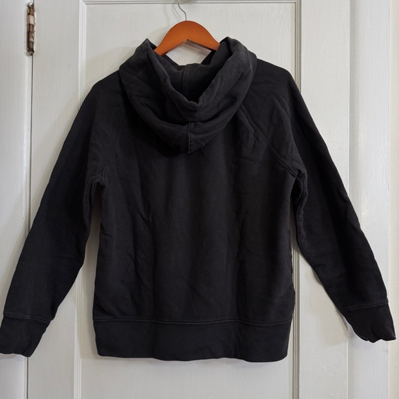 Levi’s Graphic Standard Hoodie Sweatshirt- Black - Picture 2 of 3